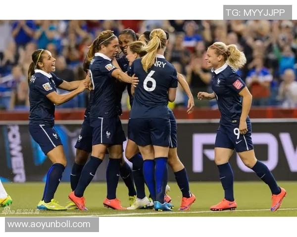 法国女足对阵韩国女足的精彩较量展现了世界女足的竞争魅力与发展潜力 法国女足对阵韩国女足的精彩较量展现了世界女足的竞争魅力与发展潜力