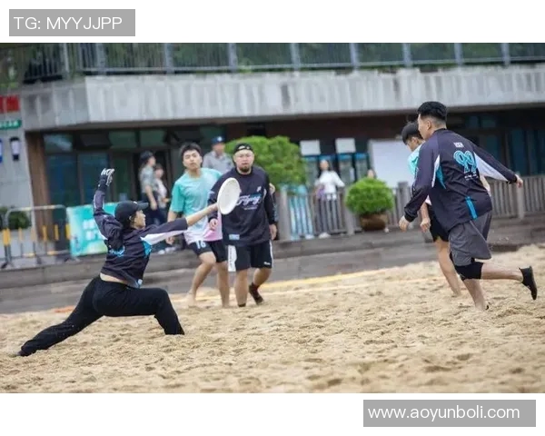 飞盘盛宴:深入了解广州飞盘队的比赛策略与经验分享 飞盘盛宴:深入了解广州飞盘队的比赛策略与经验分享