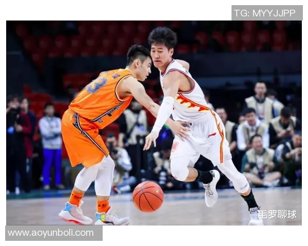 韩德君的篮球传奇之路:从青涩少年到CBA巨星的成长历程与心路历程 韩德君的篮球传奇之路:从青涩少年到CBA巨星的成长历程与心路历程